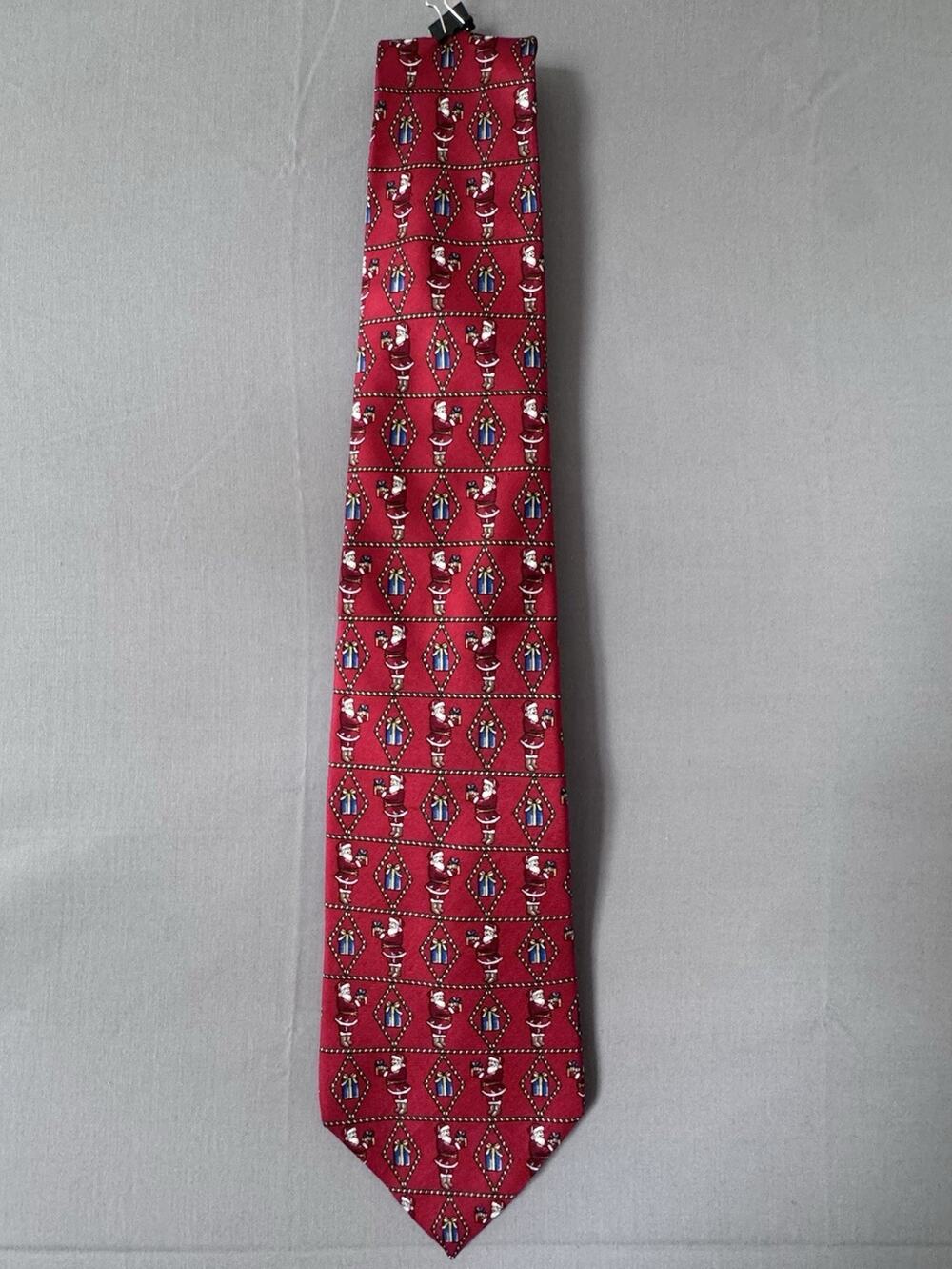 Vintage Noel 100% Silk Christmas Santa Claus Presents Red Novelty Neck Tie